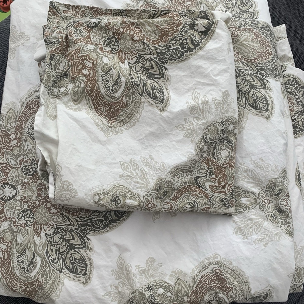 Pottery Barn Serrano Medallion Paisley Duvet Cover + Sham Full Queen